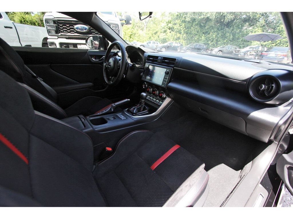 Used 2024 Subaru BRZ Limited RWD image 8