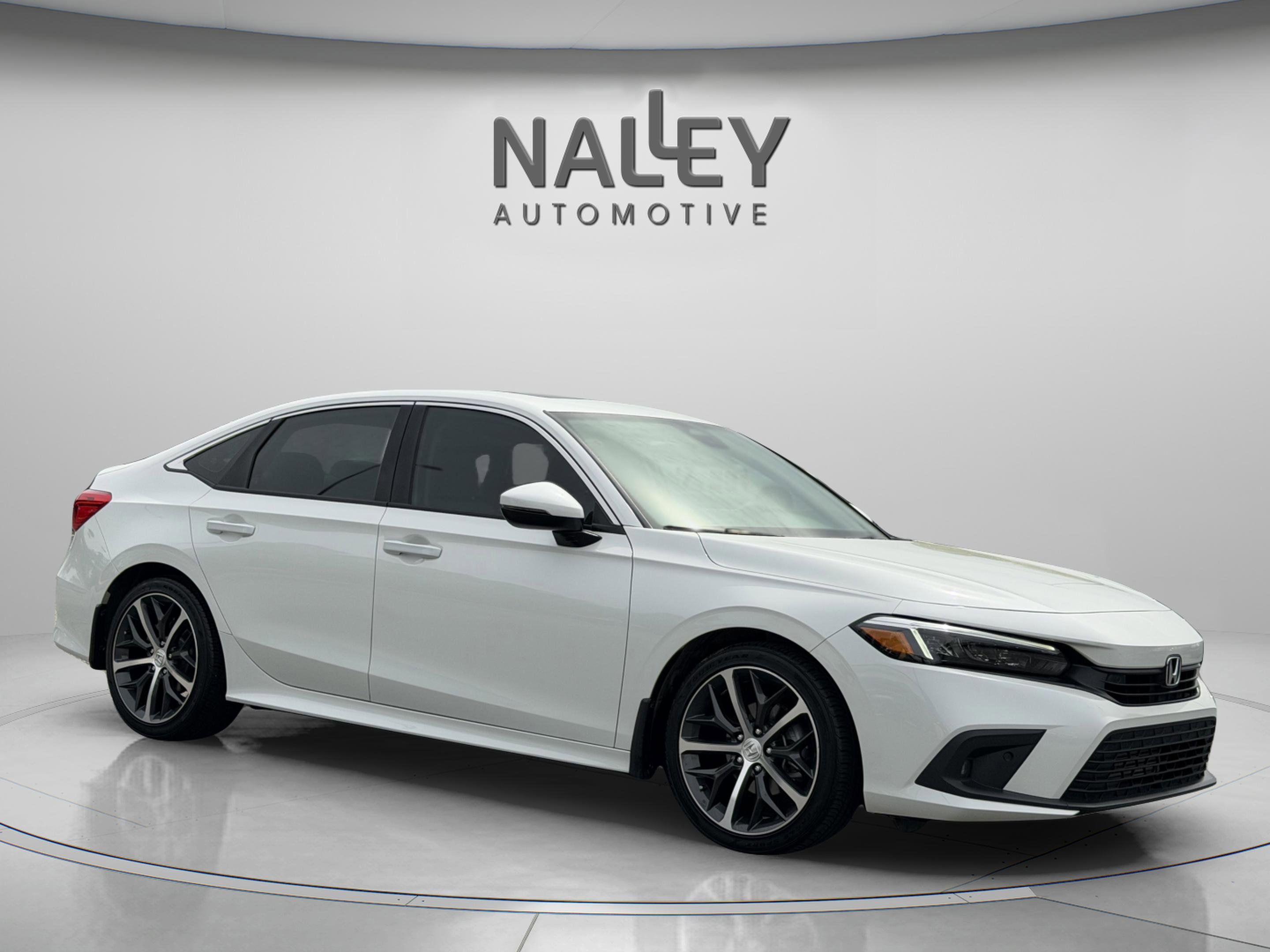 Used 2024 Honda Civic Touring image 6