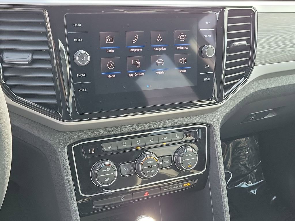 Used 2023 Volkswagen Atlas Cross Sport SE w/ Black Wheel Package image 13