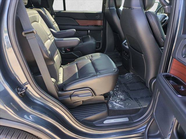 Used 2021 Lincoln Navigator Reserve RWD image 23