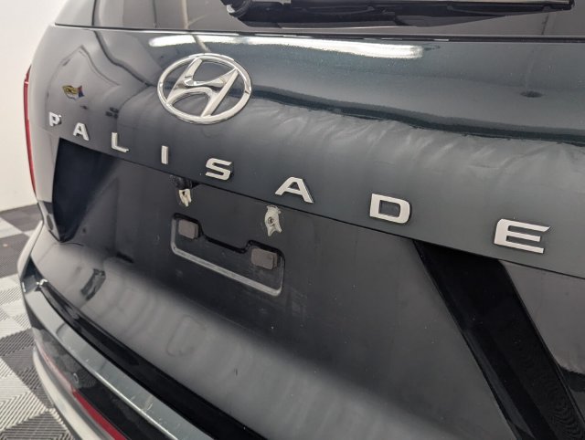 Used 2025 Hyundai Palisade Calligraphy FWD image 9