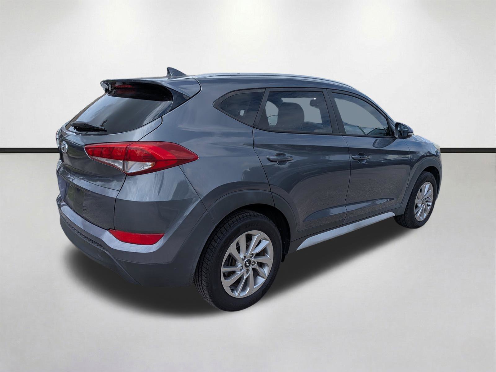 Used 2017 Hyundai Tucson SE Plus FWD image 4