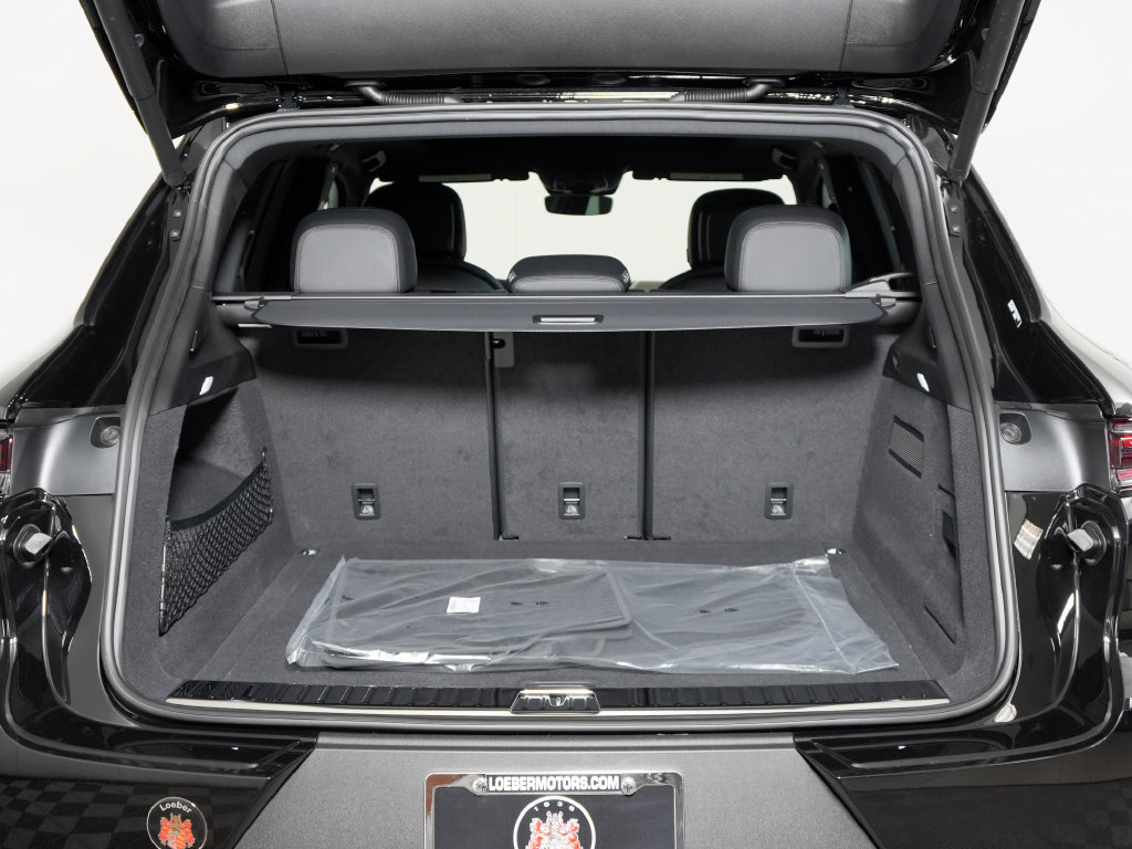 New 2026 Porsche Cayenne S AWD/4WD image 43