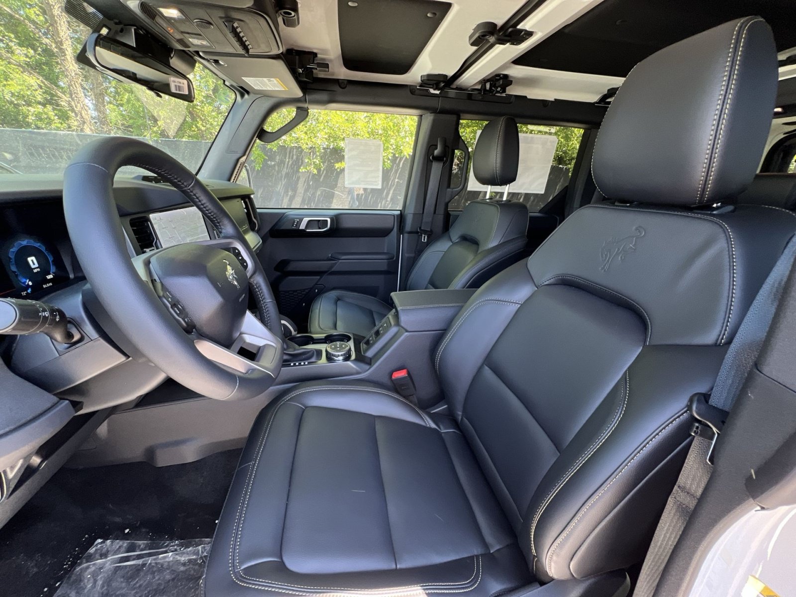 New 2026 Ford Bronco Badlands AWD/4WD image 13