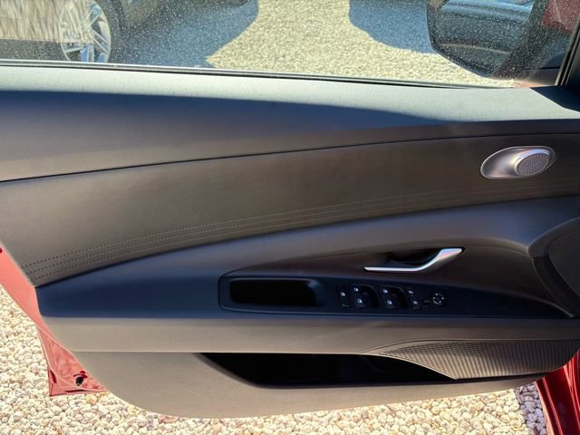 New 2026 Hyundai Elantra SE image 9