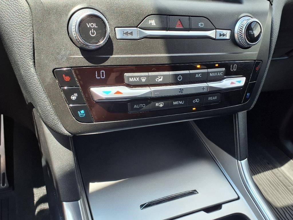 Used 2020 Ford Explorer ST w/ ST Street Pack image 27