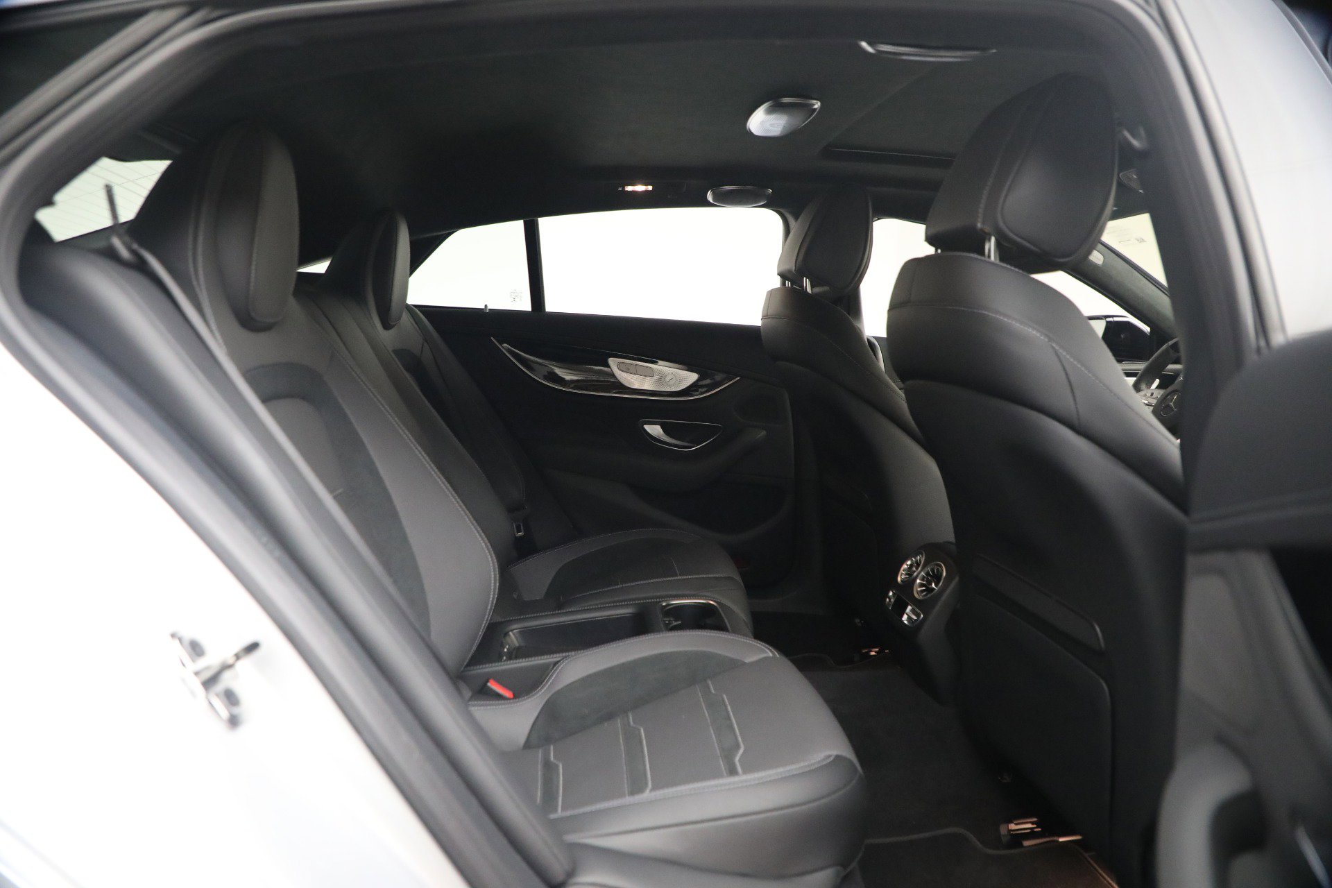 Used 2020 Mercedes-Benz AMG GT 63 image 21