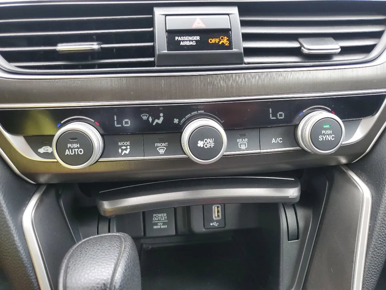 Used 2019 Honda Accord LX image 27