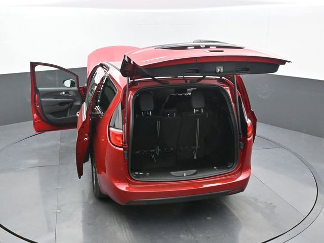 New 2026 Chrysler Voyager LX image 72