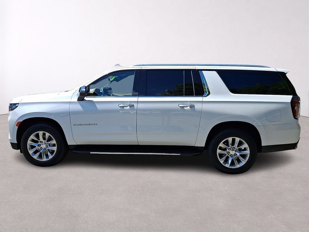 Used 2024 Chevrolet Suburban Premier AWD/4WD image 4
