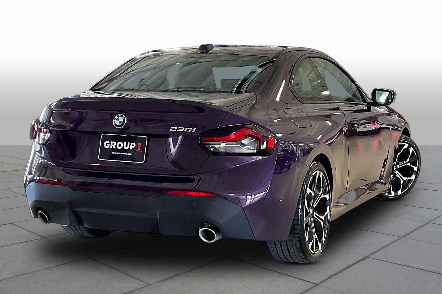 Used 2025 BMW 230i Coupe RWD image 12