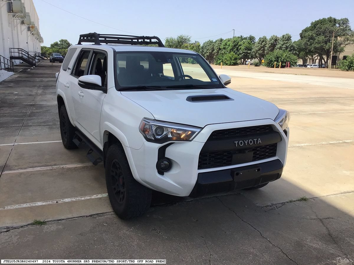 Used 2024 Toyota 4Runner TRD Pro AWD/4WD image 4