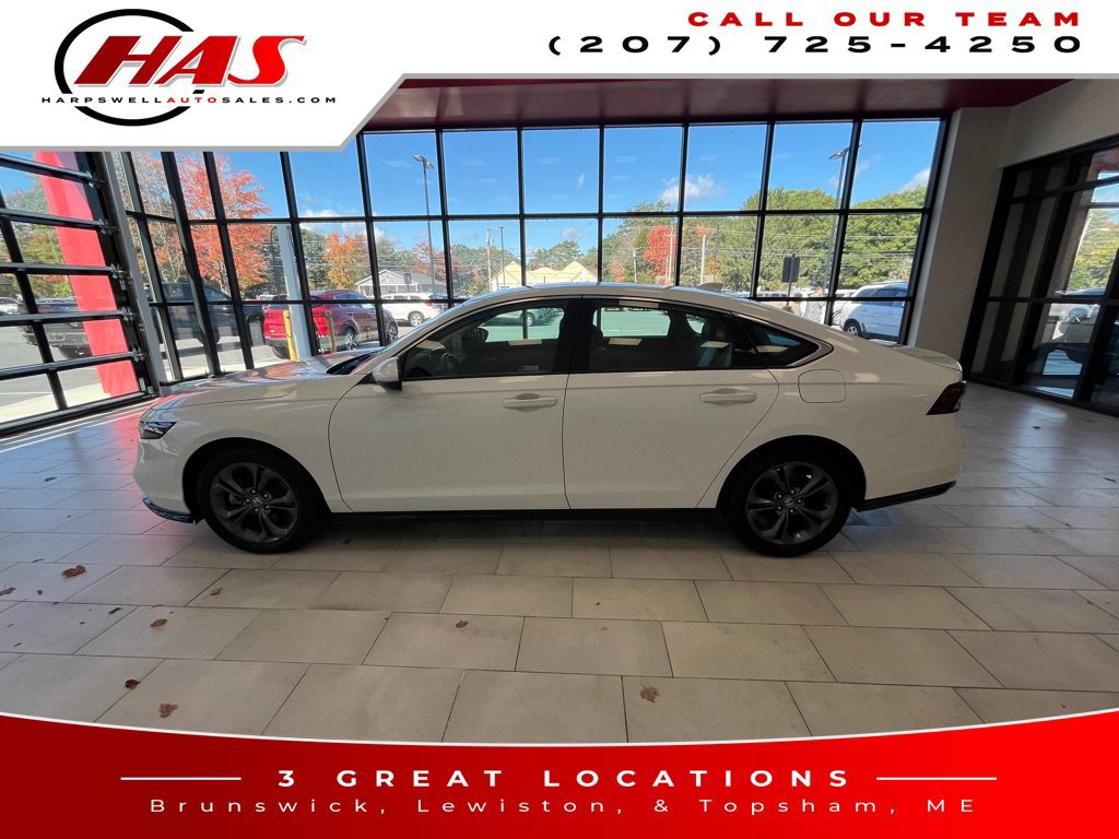 Used 2024 Honda Accord EX-L image 2