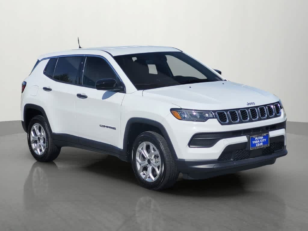 Used 2025 Jeep Compass Sport AWD/4WD image 5
