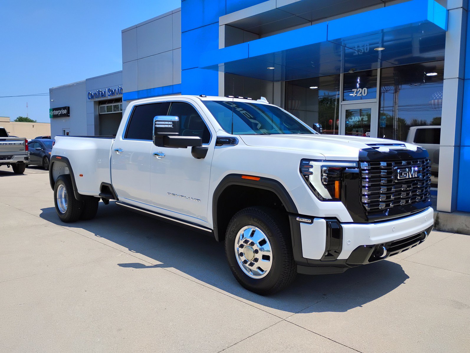 New 2026 GMC Sierra 3500 Denali Ultimate AWD/4WD image 4
