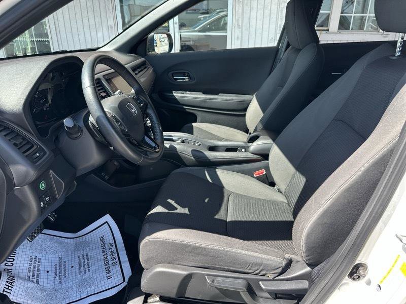 Used 2021 Honda HR-V Sport image 11