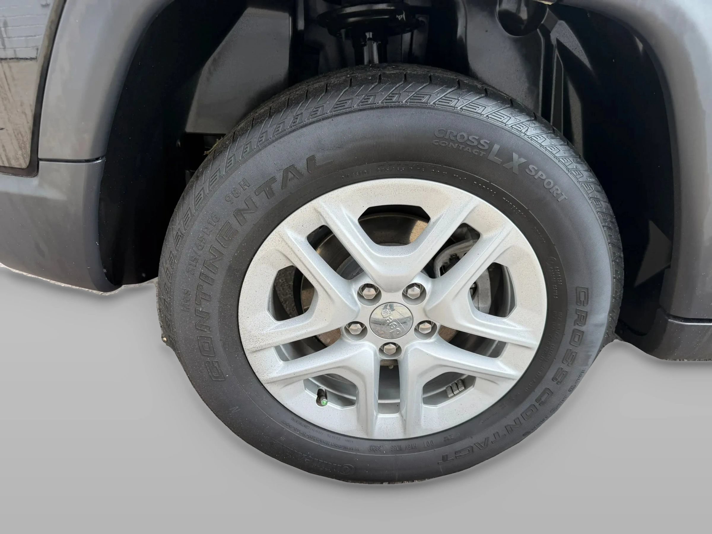Used 2021 Jeep Compass Sport FWD image 31