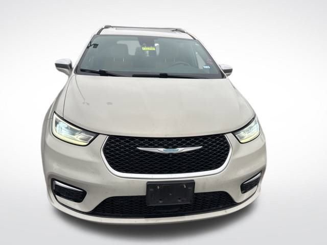Used 2021 Chrysler Pacifica Pinnacle image 8
