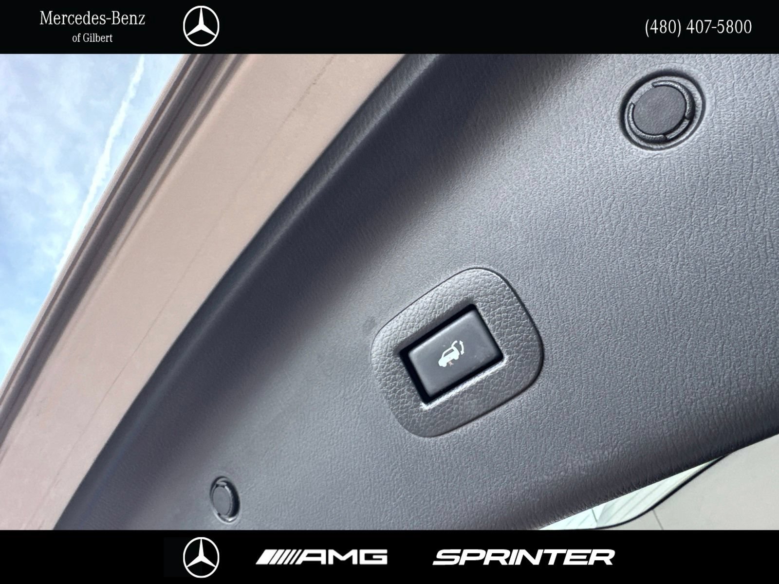 Used 2019 INFINITI QX80 Luxe w/ 22" Wheel Package RWD image 8