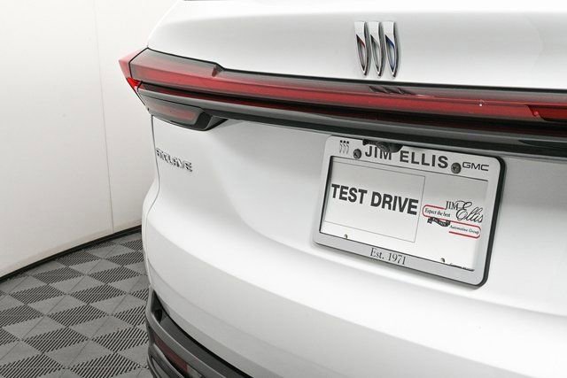 New 2026 Buick Enclave Sport Touring image 36