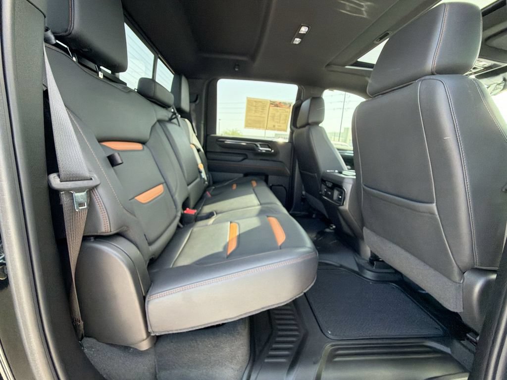 Certified 2024 GMC Sierra 2500 AT4 w/ AT4 Premium Plus Package AWD/4WD image 17