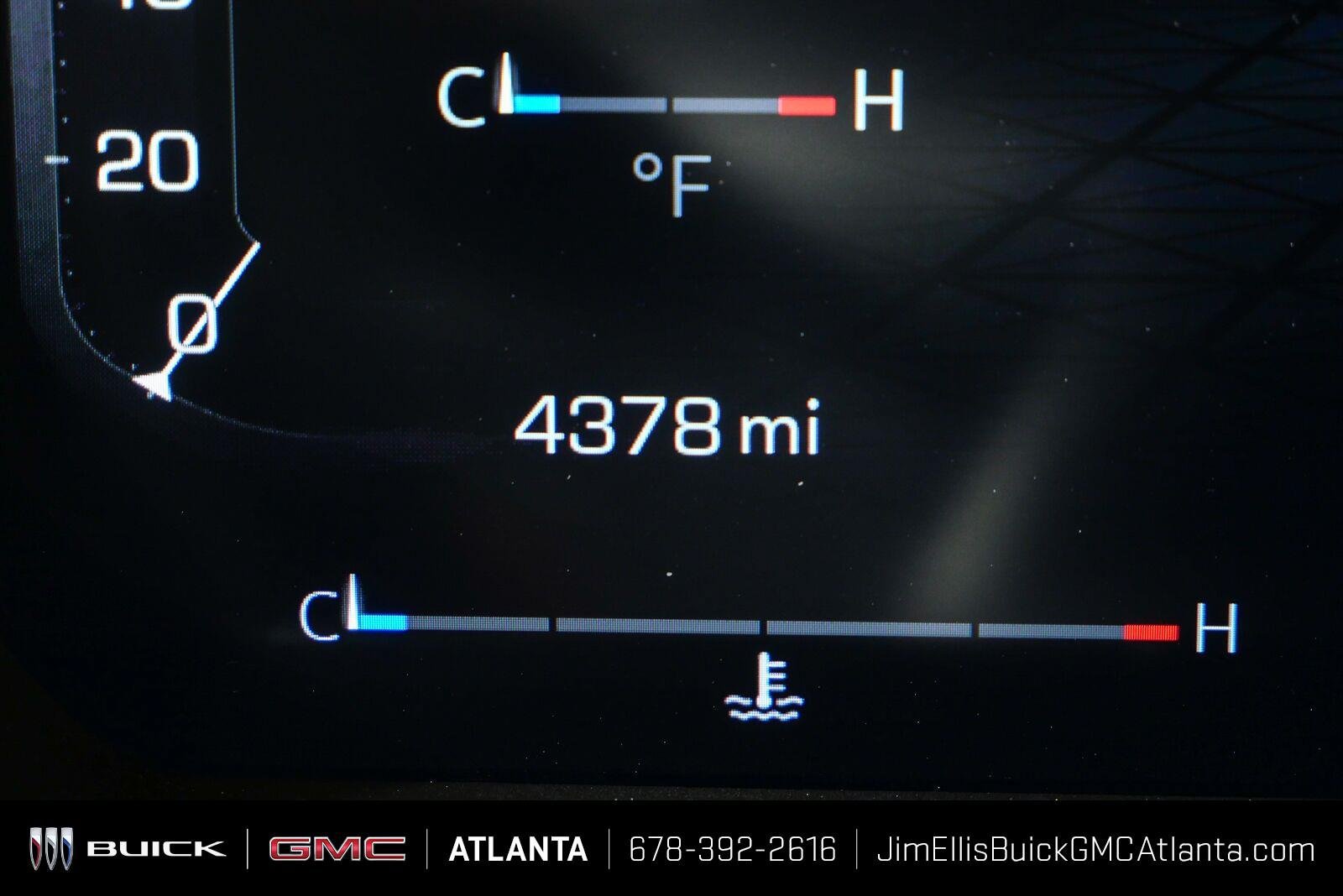 Certified 2026 GMC Sierra 2500 AT4 w/ AT4 Premium Plus Package AWD/4WD image 9