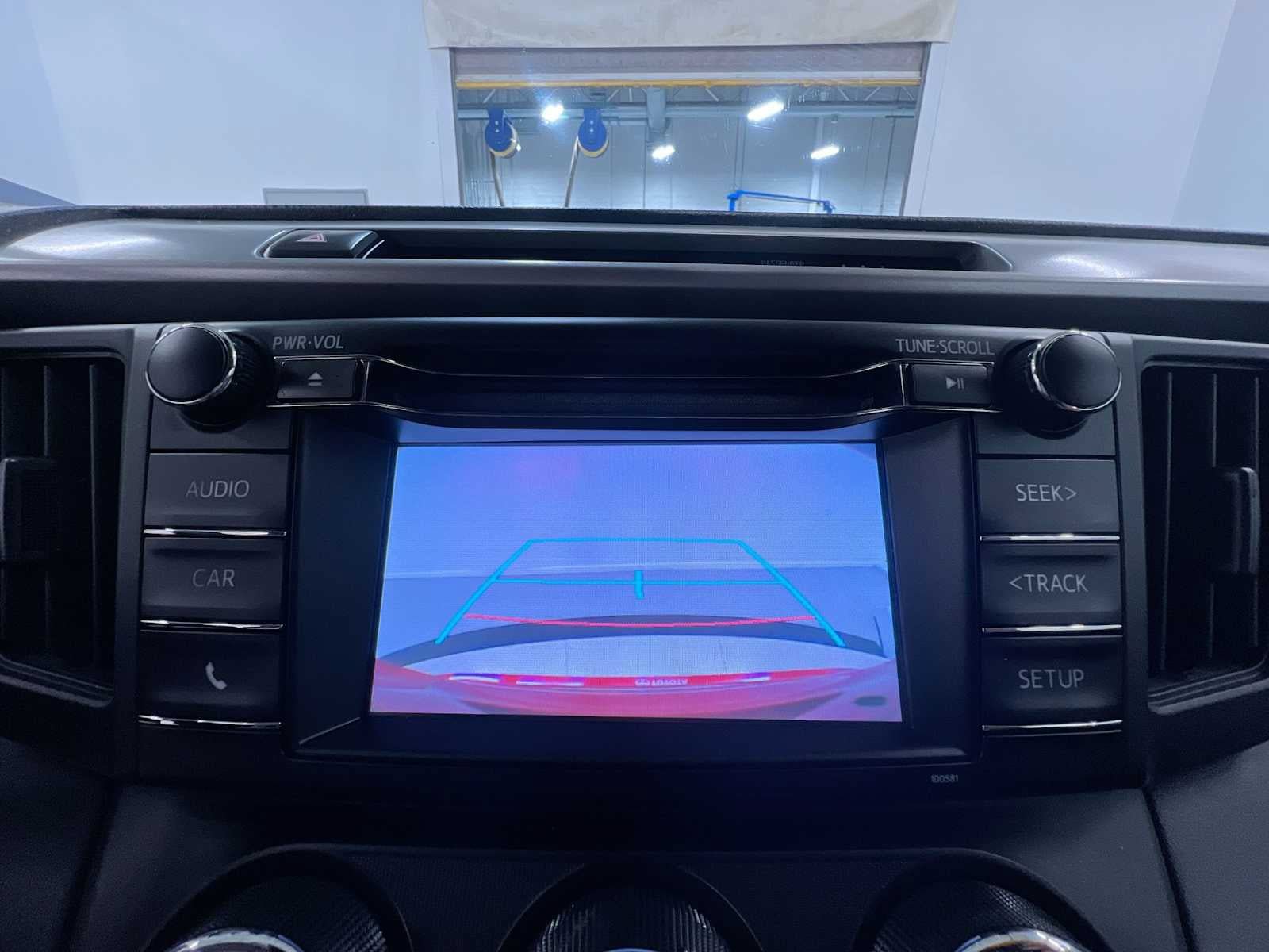 Used 2018 Toyota RAV4 LE w/ All Weather Liner Package FWD image 26