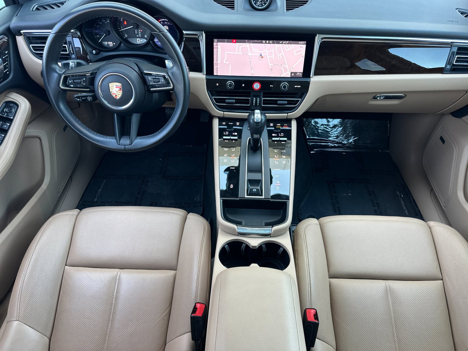 Used 2024 Porsche Macan AWD/4WD image 7