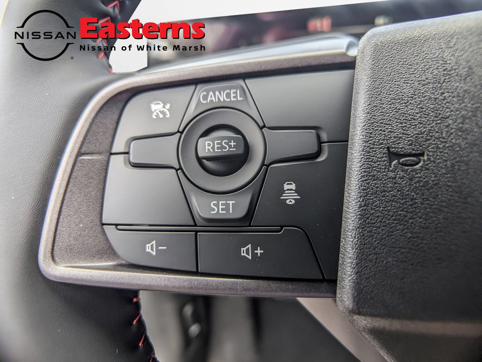 New 2027 Nissan Sentra SR w/ Floor Mat Package FWD image 15