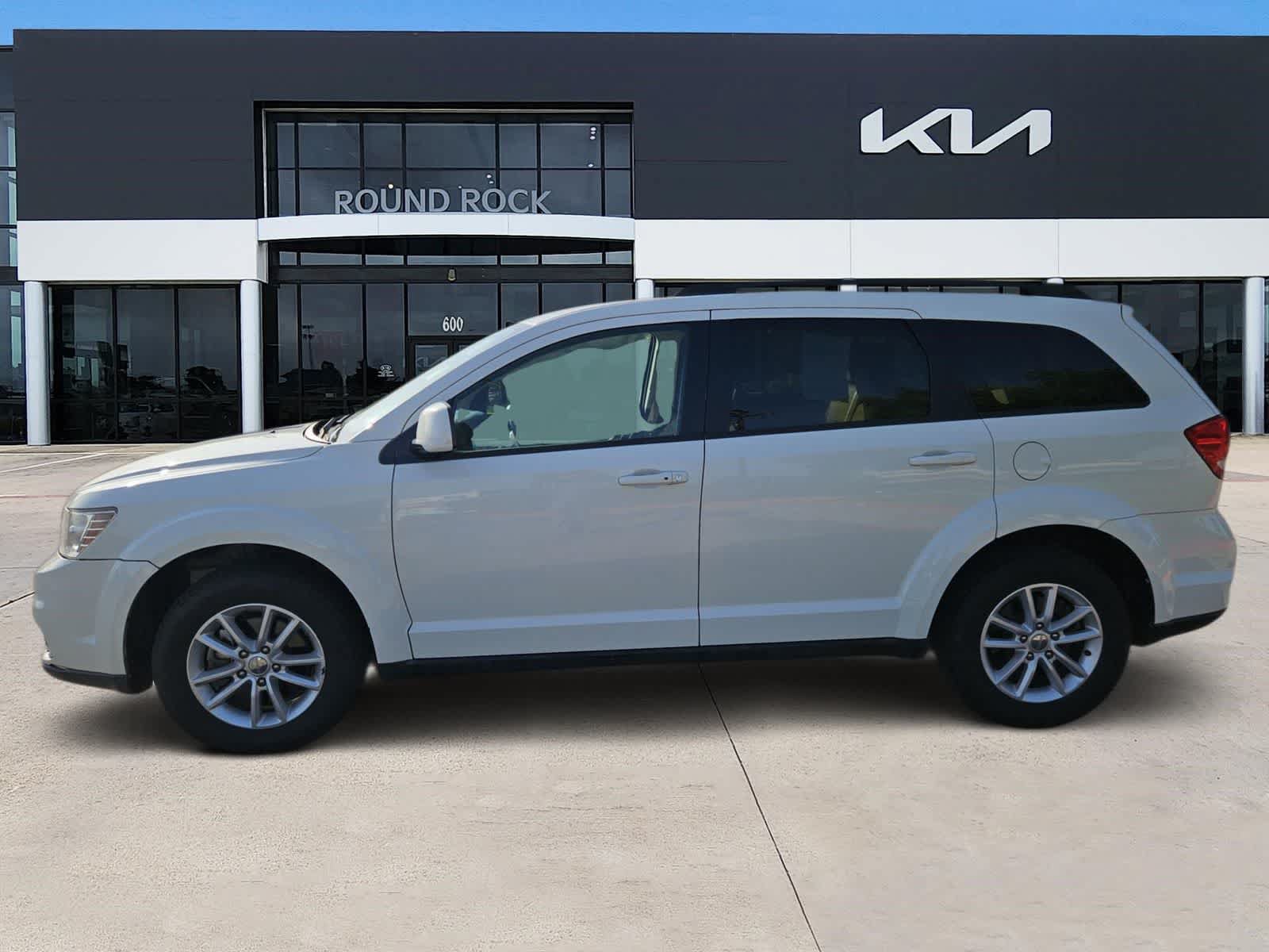 Used 2014 Dodge Journey SXT w/ Flexible Seating Group FWD image 4