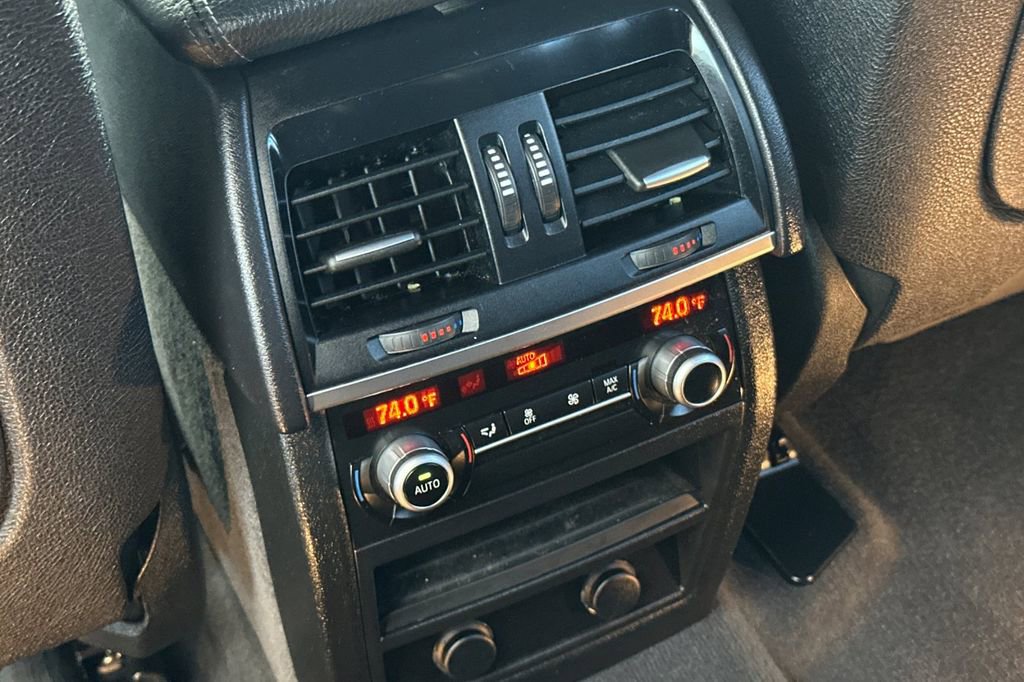 Used 2018 BMW X5 xDrive40e image 13