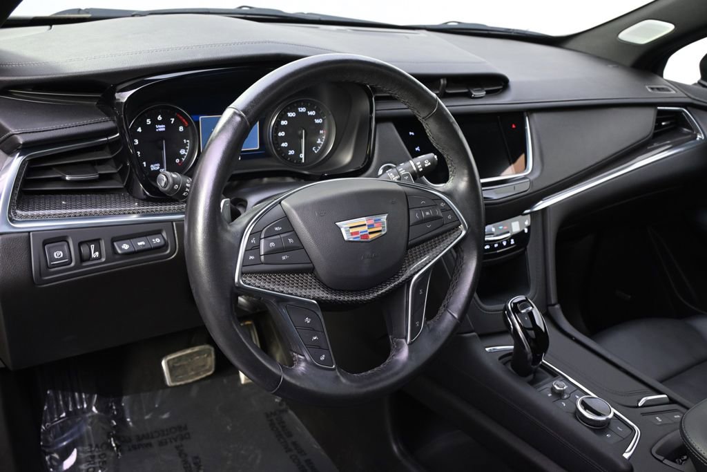 Certified 2023 Cadillac XT5 Sportv w/ Technology Package AWD/4WD image 11