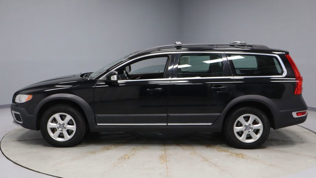 Used 2010 Volvo XC70 3.2 image 6