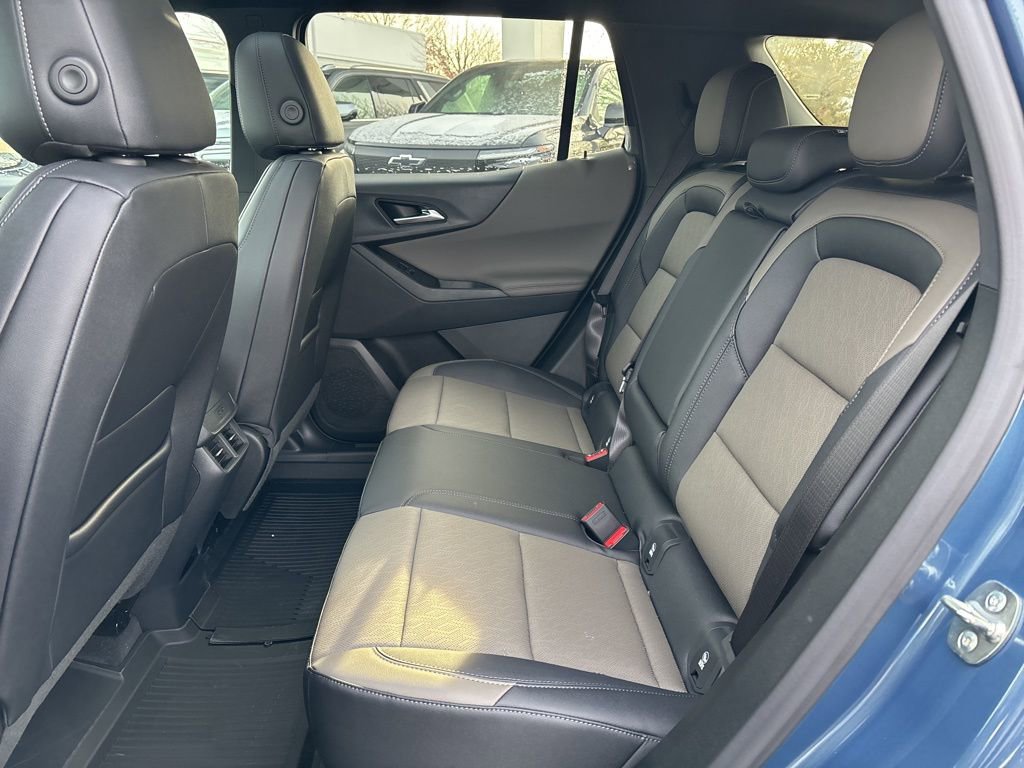 New 2026 Chevrolet Equinox LT w/ Convenience Package II image 26