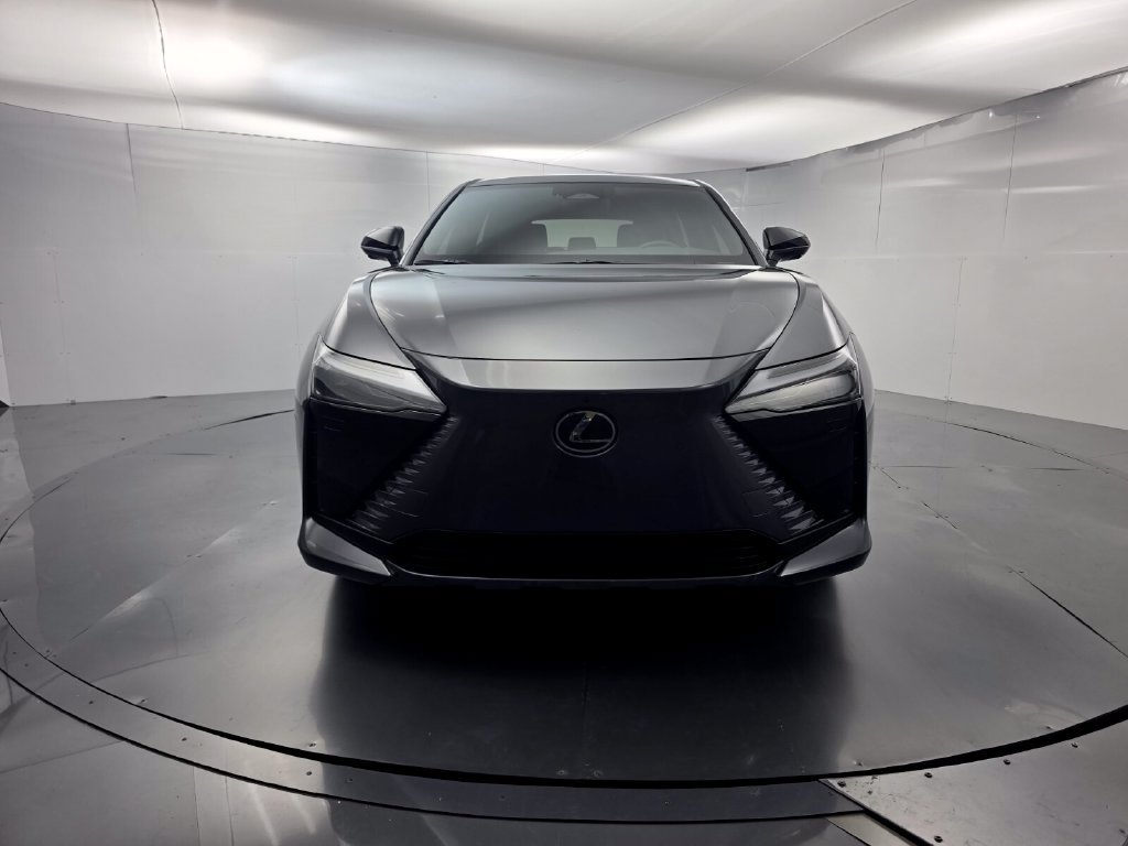 Used 2026 Lexus RZ 450e AWD w/ Accessory Package (Z2) image 2
