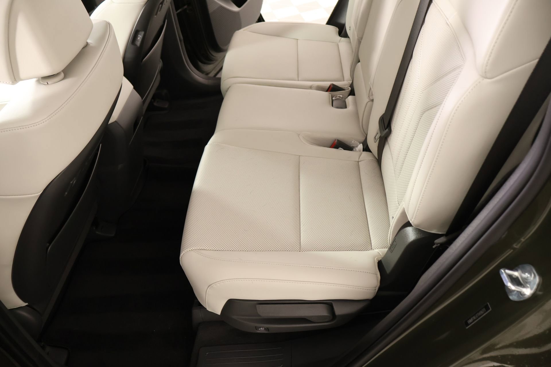 Used 2026 Hyundai Santa Fe SEL FWD image 11