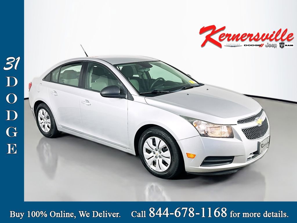 Used 2014 Chevrolet Cruze LS image 1