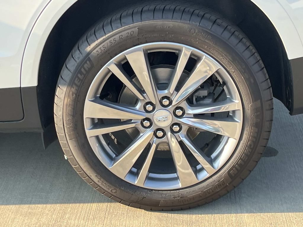 Used 2021 Cadillac XT5 Premium Luxury w/ Platinum Package FWD image 11