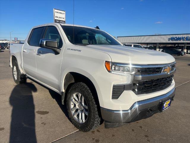 Used 2022 Chevrolet Silverado 1500 LT w/ Protection Package image 3