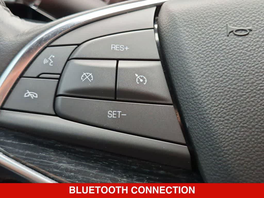 Used 2024 Cadillac XT5 Premium Luxury w/ LPO, Floor Liner Package AWD/4WD image 23