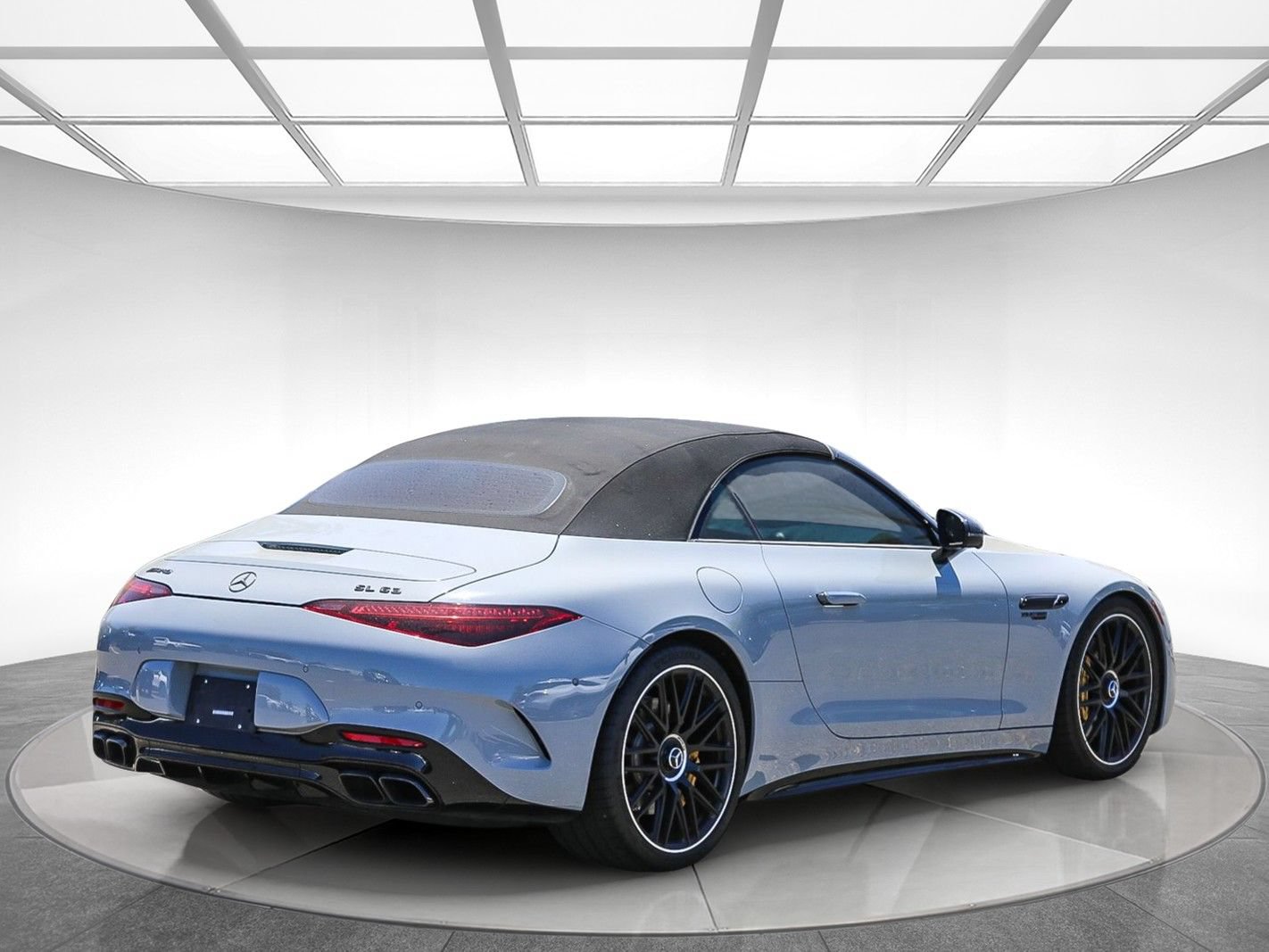 Certified 2022 Mercedes-Benz SL 63 AMG 4MATIC image 3