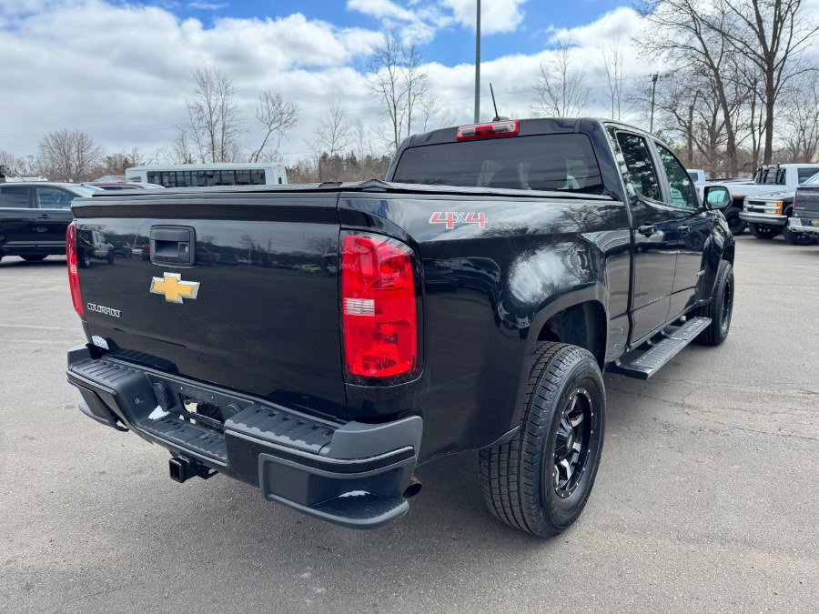 Used 2015 Chevrolet Colorado W/T AWD/4WD image 5
