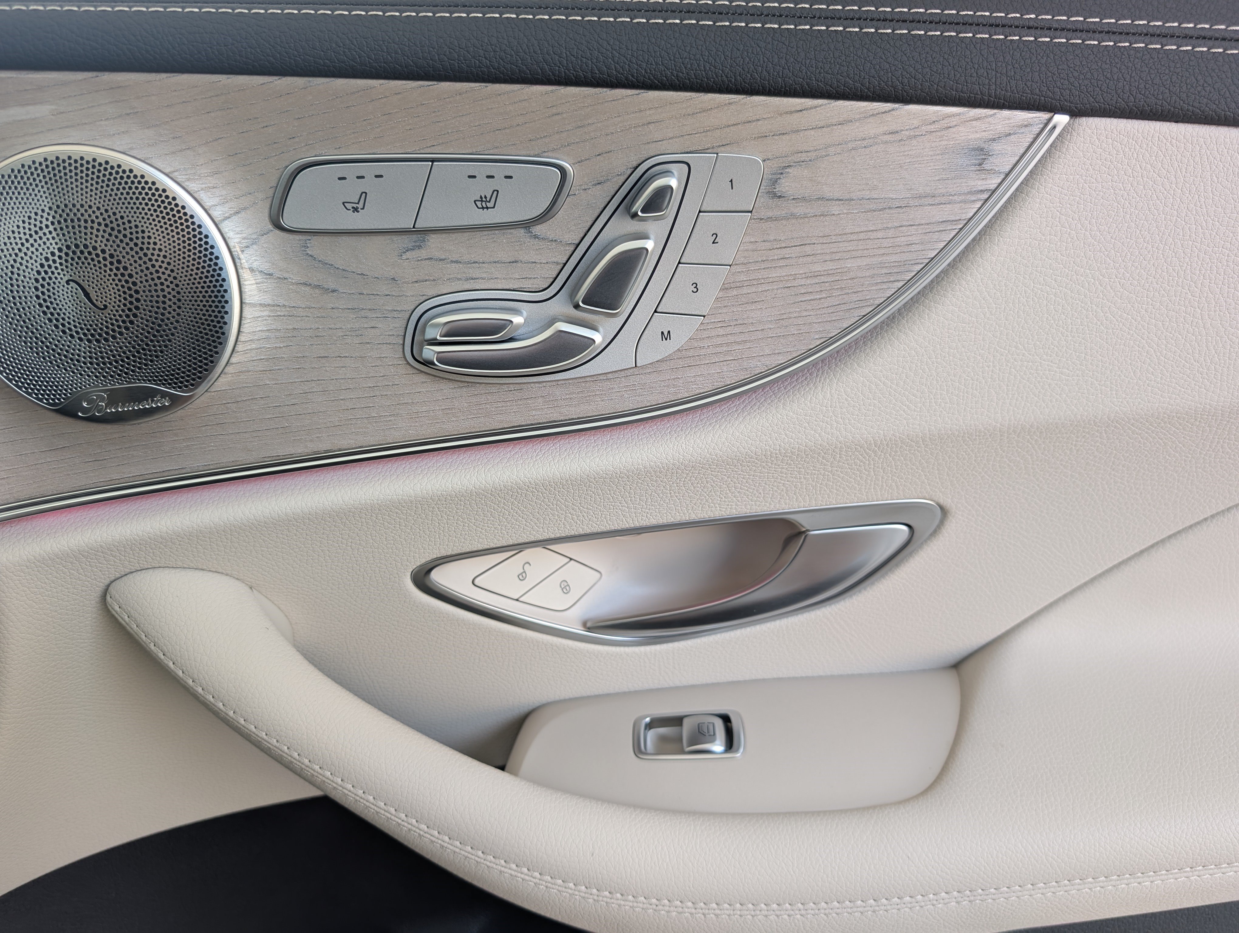 Used 2023 Mercedes-Benz E 450 Coupe image 21