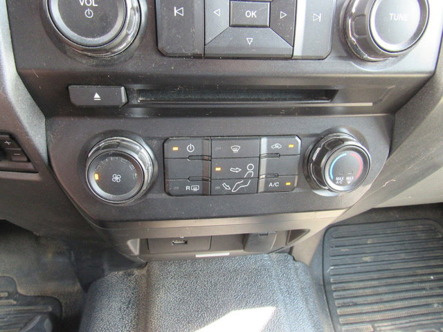 Used 2018 Ford F350 XL w/ Power Equipment Group AWD/4WD image 41