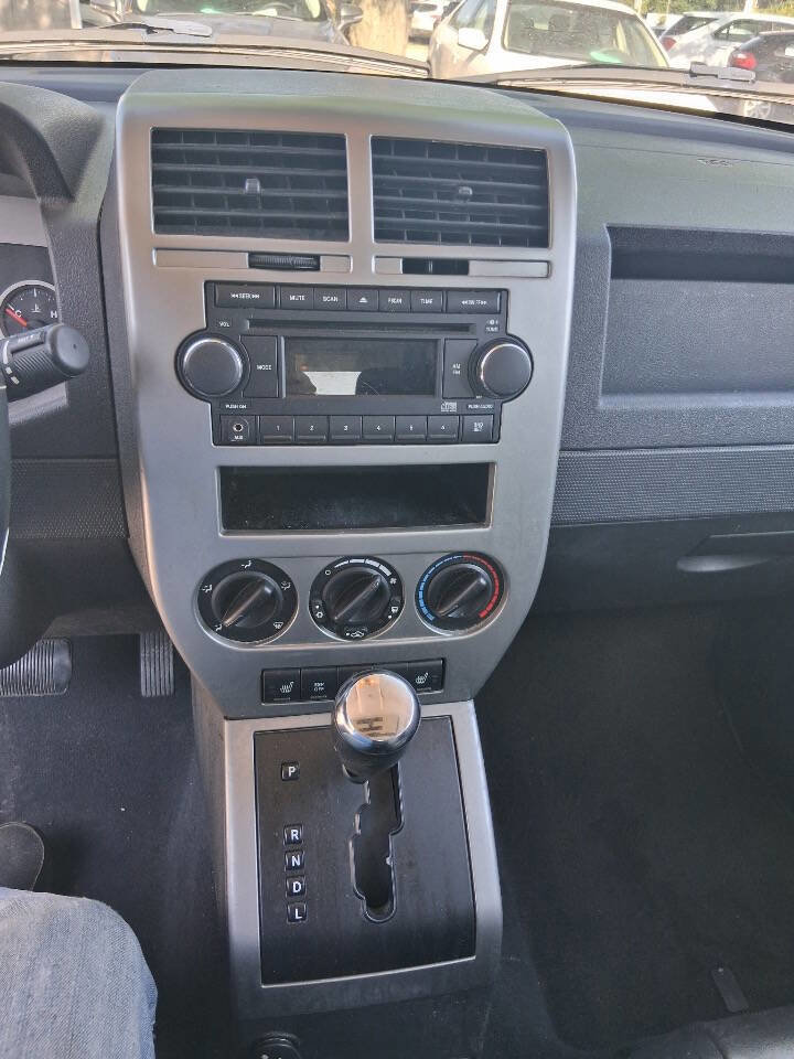 Used 2007 Jeep Patriot Limited w/ Driver Convenience Group image 10