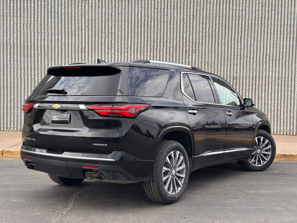 Used 2022 Chevrolet Traverse Premier w/ LPO, Floor Liner Package image 5