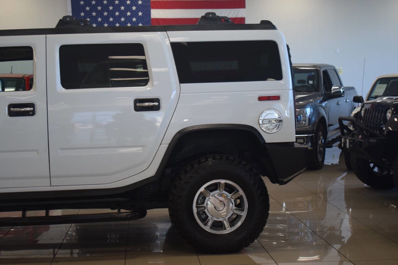 Used 2005 HUMMER H2 w/ Preferred Equipment Group image 20