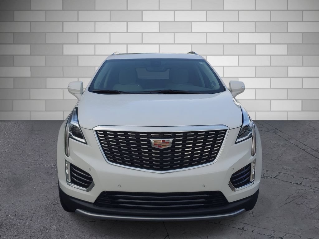 Certified 2023 Cadillac XT5 Premium Luxury w/ LPO, Premium Carpet Package FWD image 8