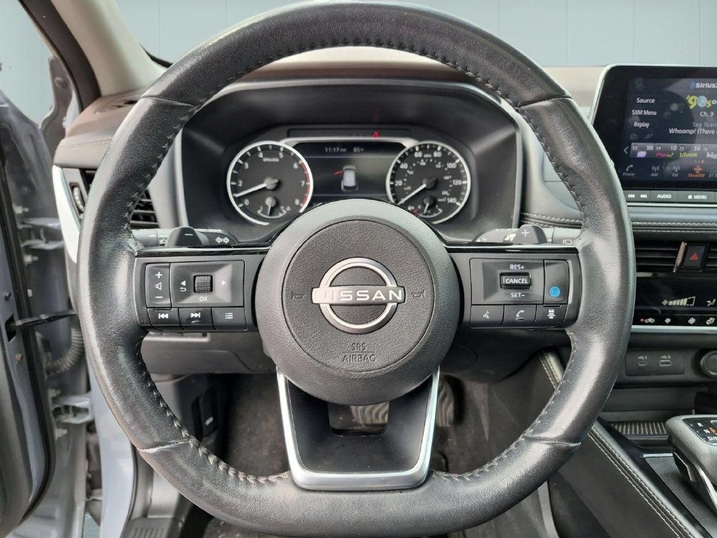 Used 2023 Nissan Rogue SL AWD/4WD image 19