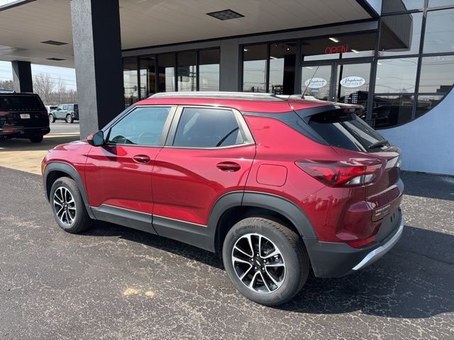 Used 2025 Chevrolet TrailBlazer LT image 6